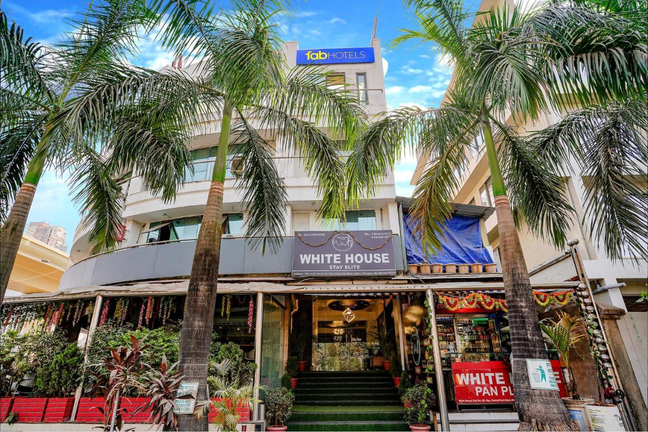 Fabexpress White House - Nr Midc Khargar Hotell Koparpāda Exteriör bild
